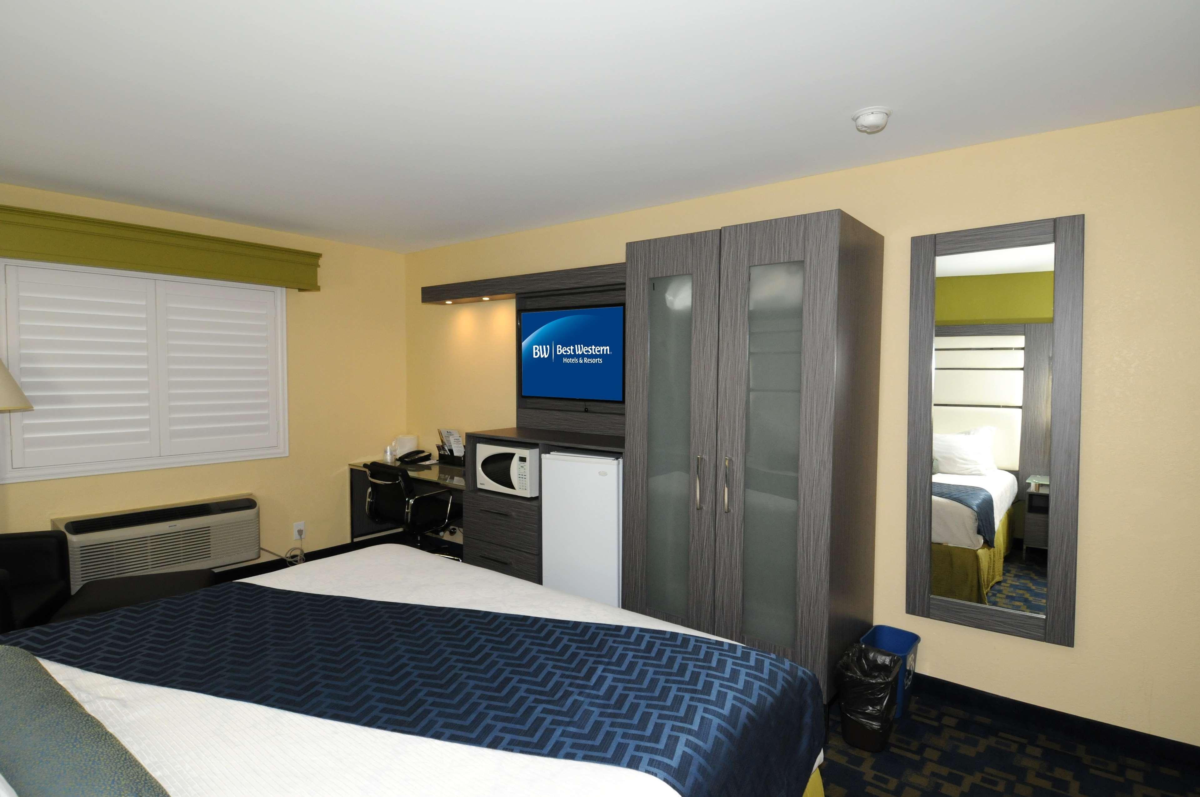Best Western Antelope Inn & Suites Red Bluff Ngoại thất bức ảnh