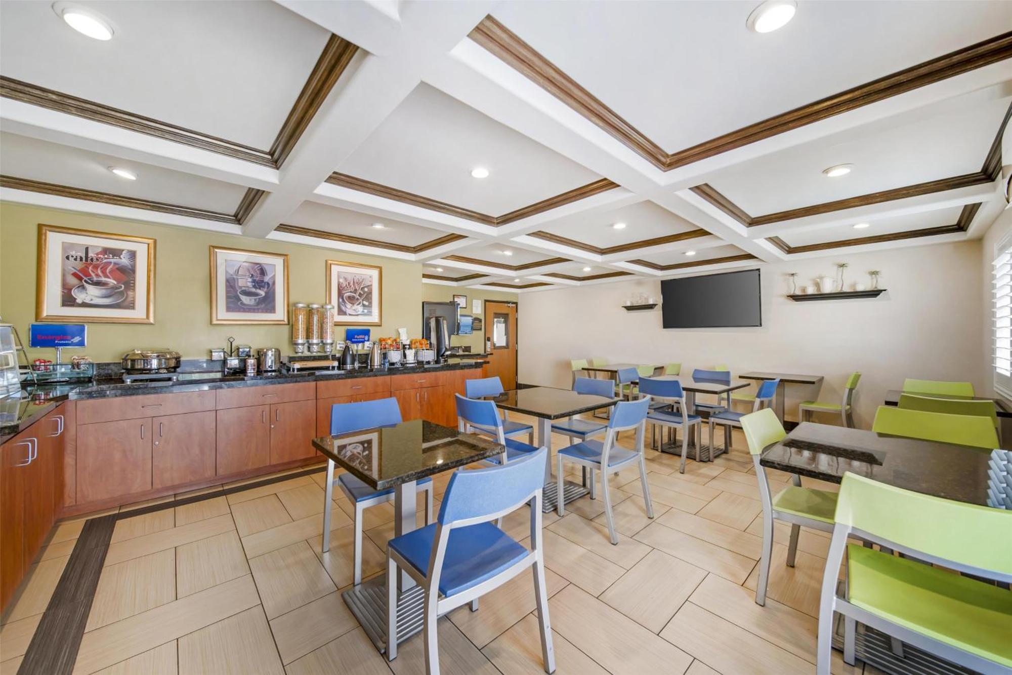 Best Western Antelope Inn & Suites Red Bluff Ngoại thất bức ảnh